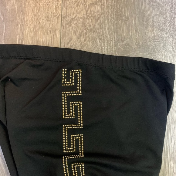 Versace for H&M black leggings size US 6. - Picture 4 of 6